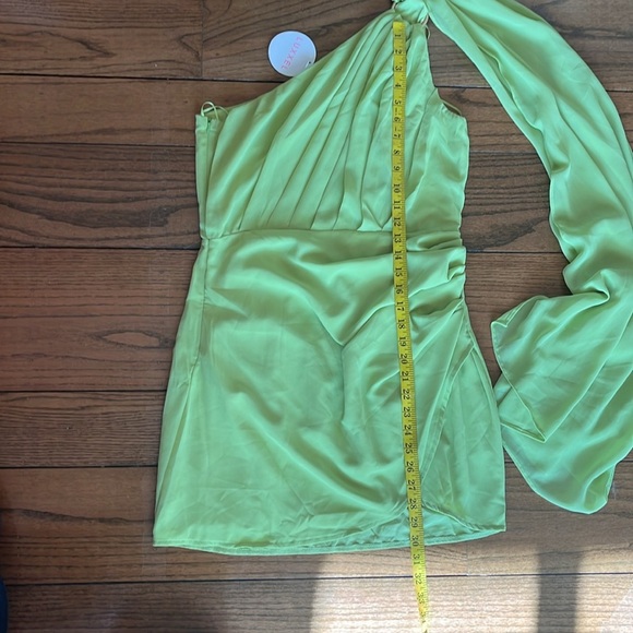 Luxxel Citron Cascade Mini Dress Size L New With Tag - Picture 8 of 11